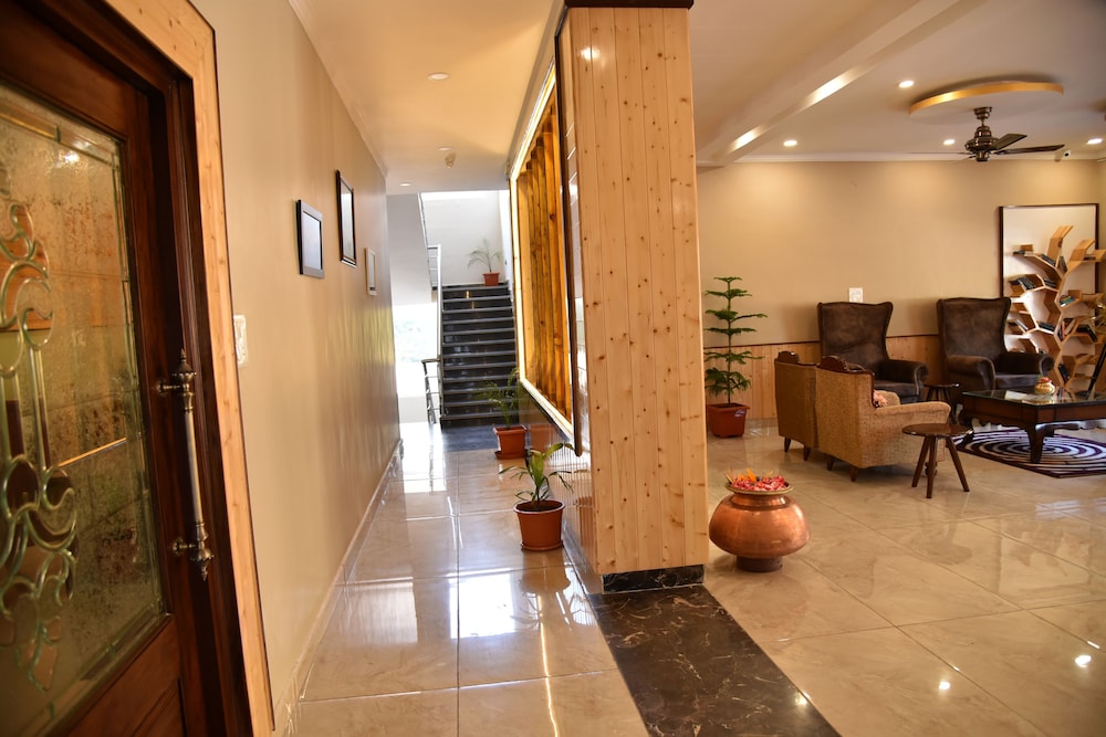 Mastiff Hotel Palampur 44/56
