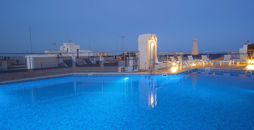 Duquesa Playa 34/50