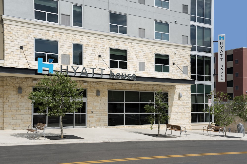 Hyatt House Austin Downtown