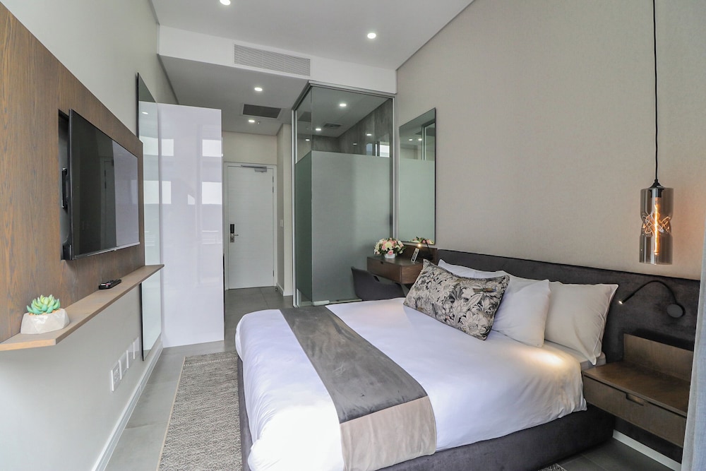 Reserved Suites 8/50