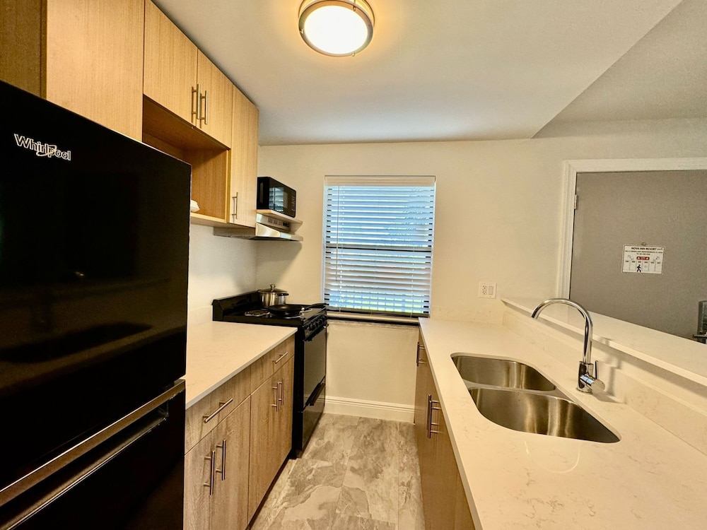 Nova Inn Resort 43/54