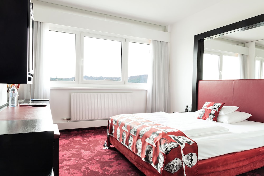 Arcotel Nike Linz 22/69