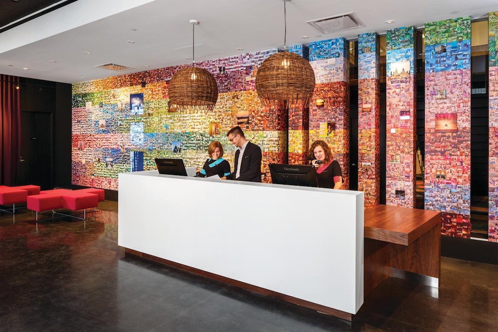 Alt Hotel Ottawa 5/47