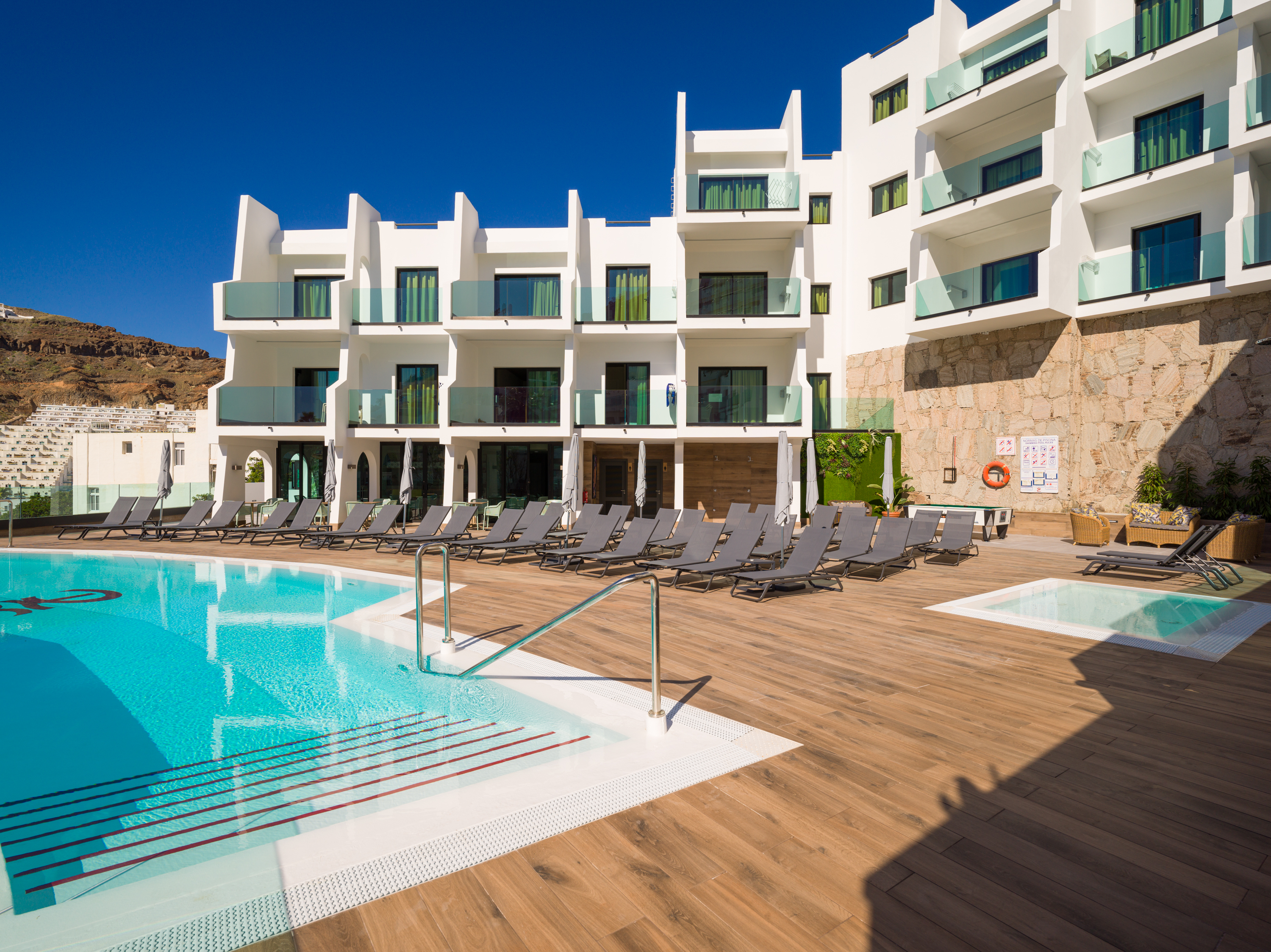 Apartamentos Tamanaco 33/34