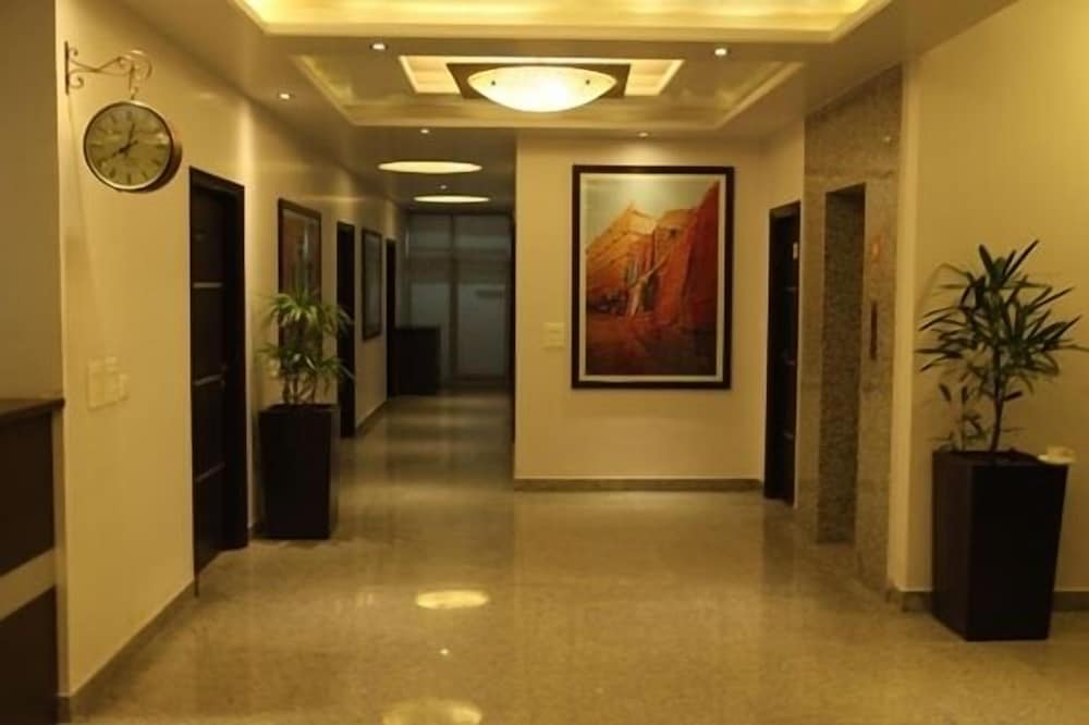 Hotel Avana 6/20