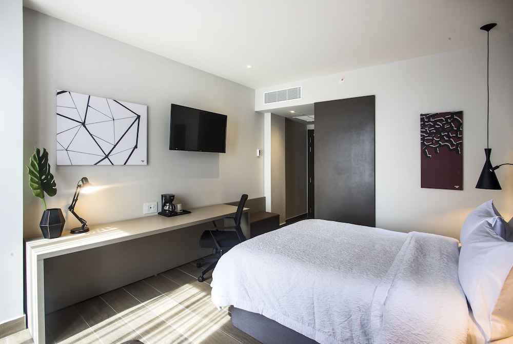 Hampton by Hilton David 10/36