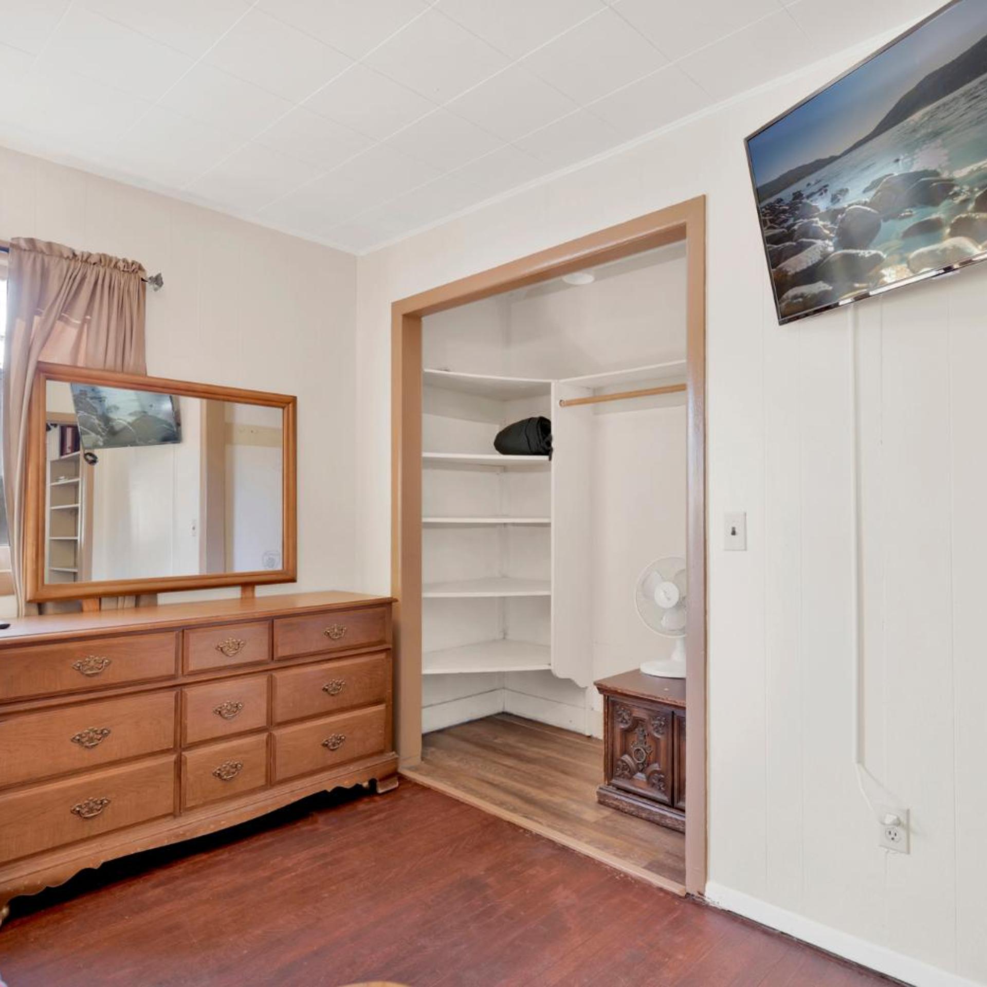 Lodge House - Family Cabin with Pool Table by Big Bear Vacations 3/28
