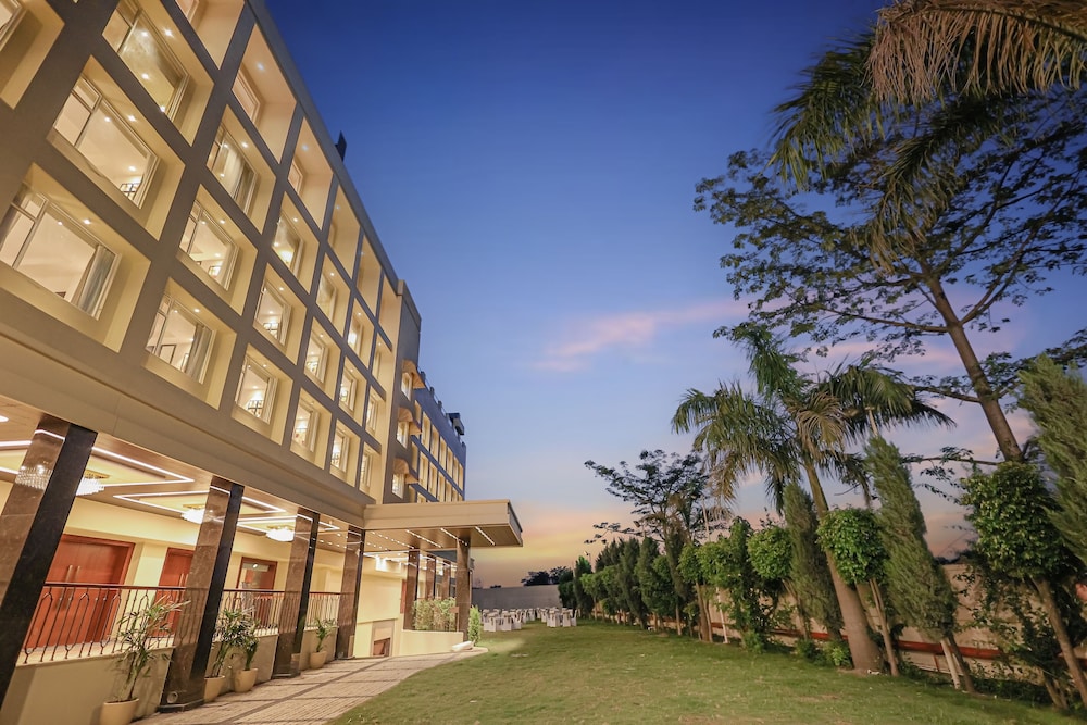 HOTEL SOFTEL PLAZA 13/50