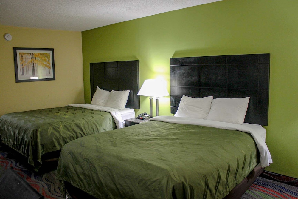 Motel6 Knoxville, TN - East 22/50