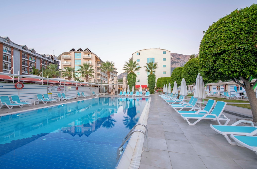 Armas Beach Ex Armas Beach Hotel 45/46