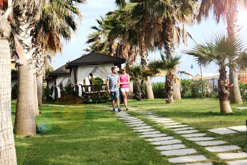 Mukarnas Resort Spa 37/49