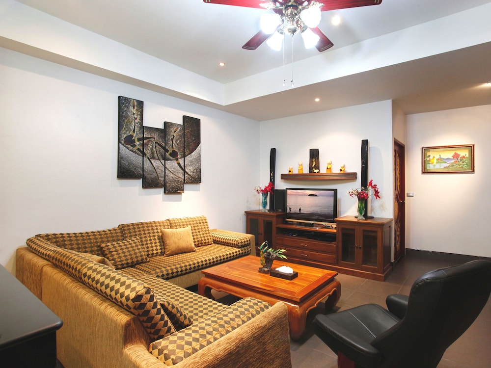 KATA SEA VIEW VILLAS 27/39