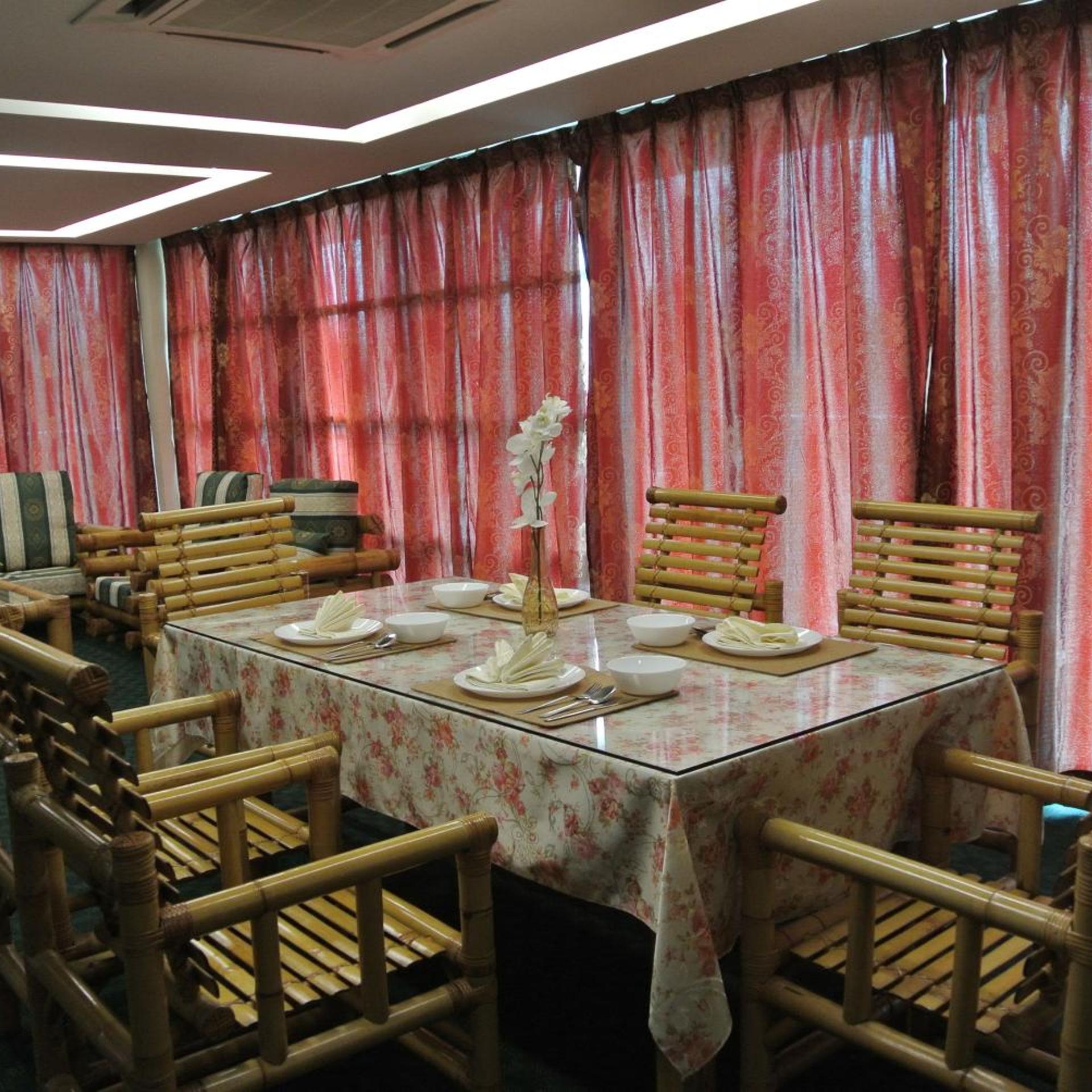 Melang Inn 33/53