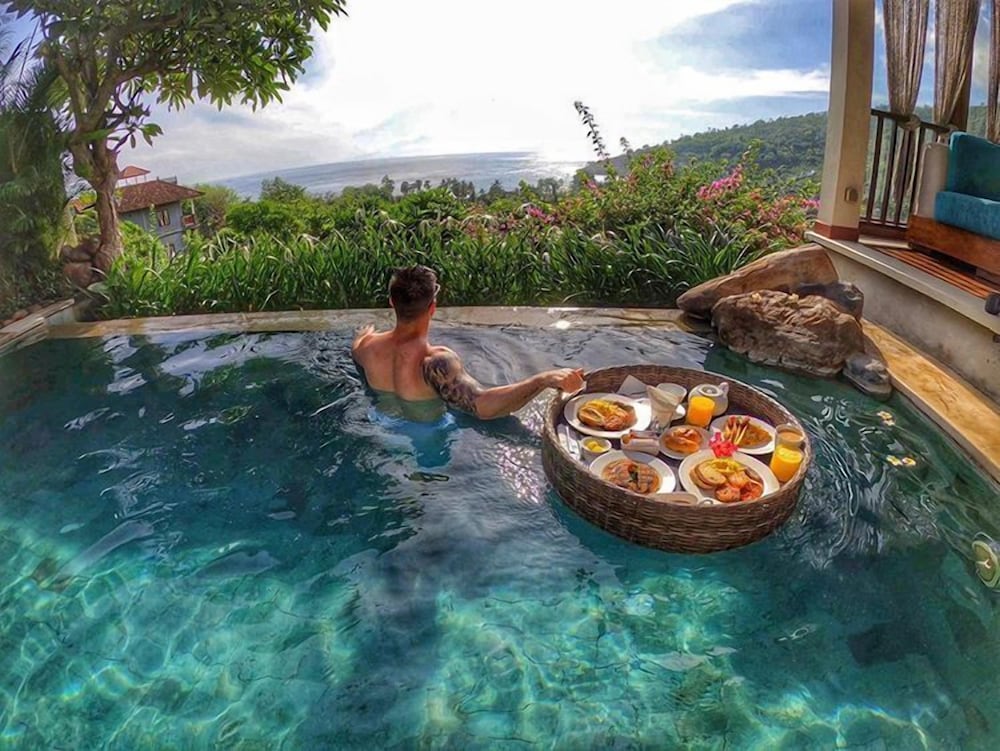 The Griya Villas And Spa 50/68