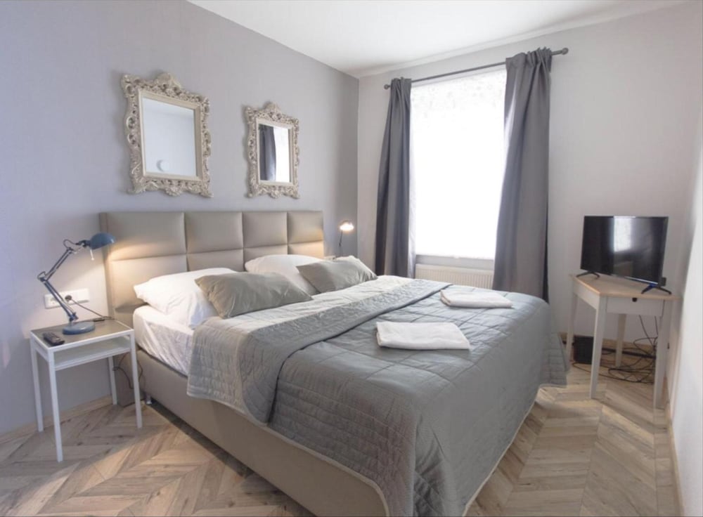 Tm Suites 3/36
