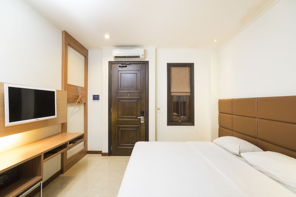 Alron Hotel Kuta Powered by Archipelago 41/67
