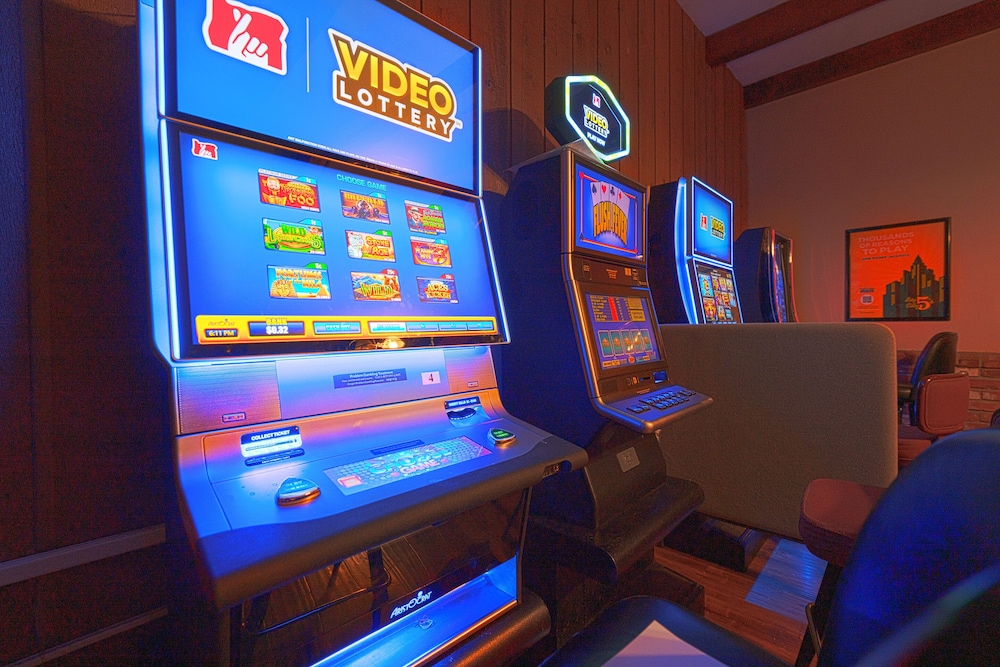 Travelodge Inn & Suites by Wyndham Saint Helens OR 32/37