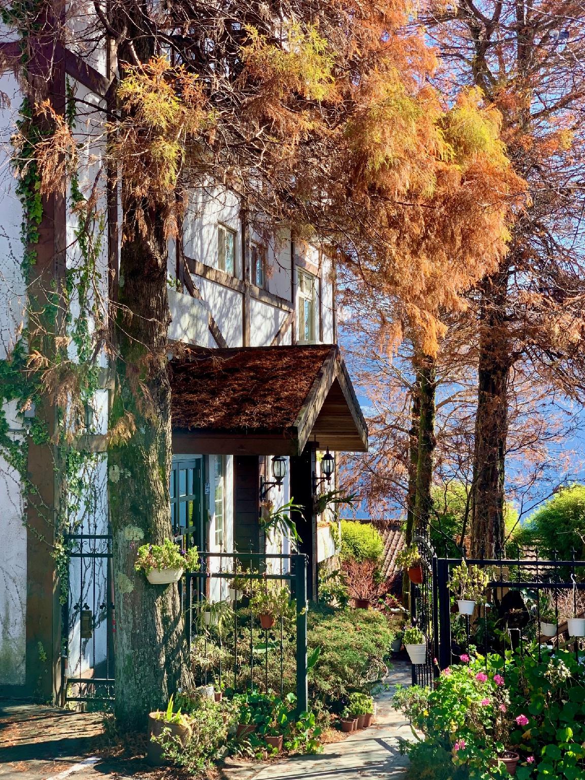 The Cotswolds Villa 48/50