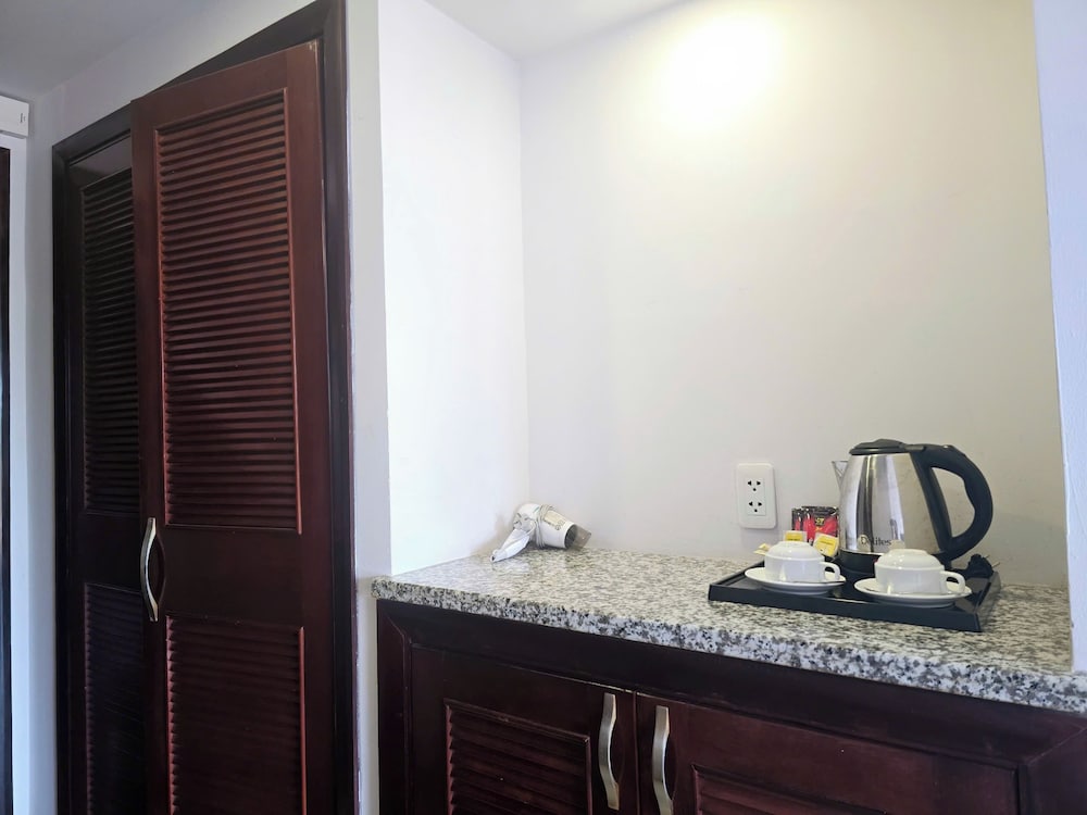 Praha Hotel Phu Quoc 66/66