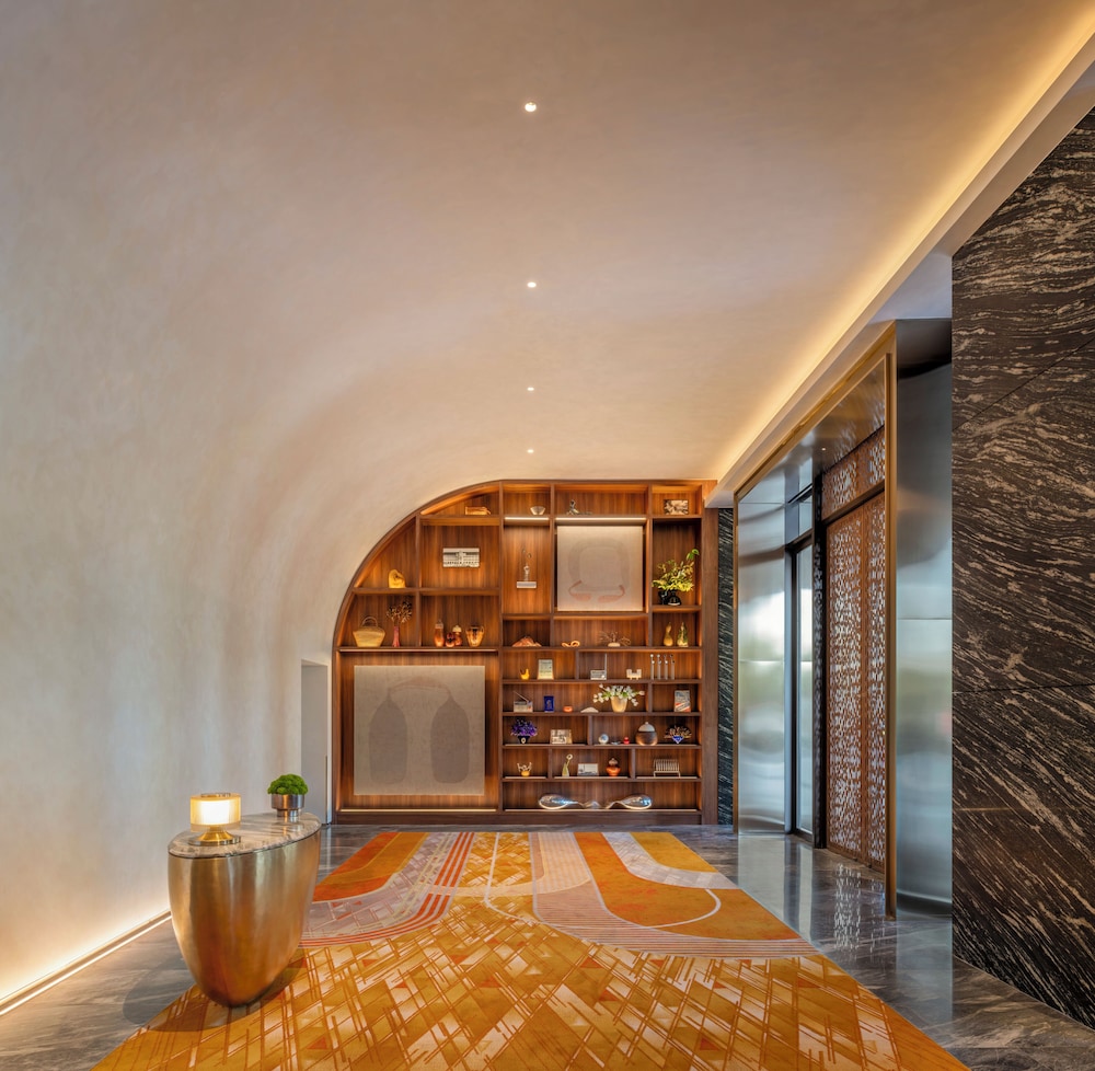 Andaz One Bangkok, By Hyatt 8/48