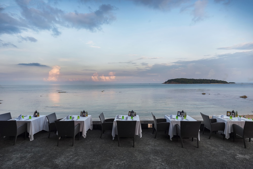 Nora Buri Resort and Spa 63/68