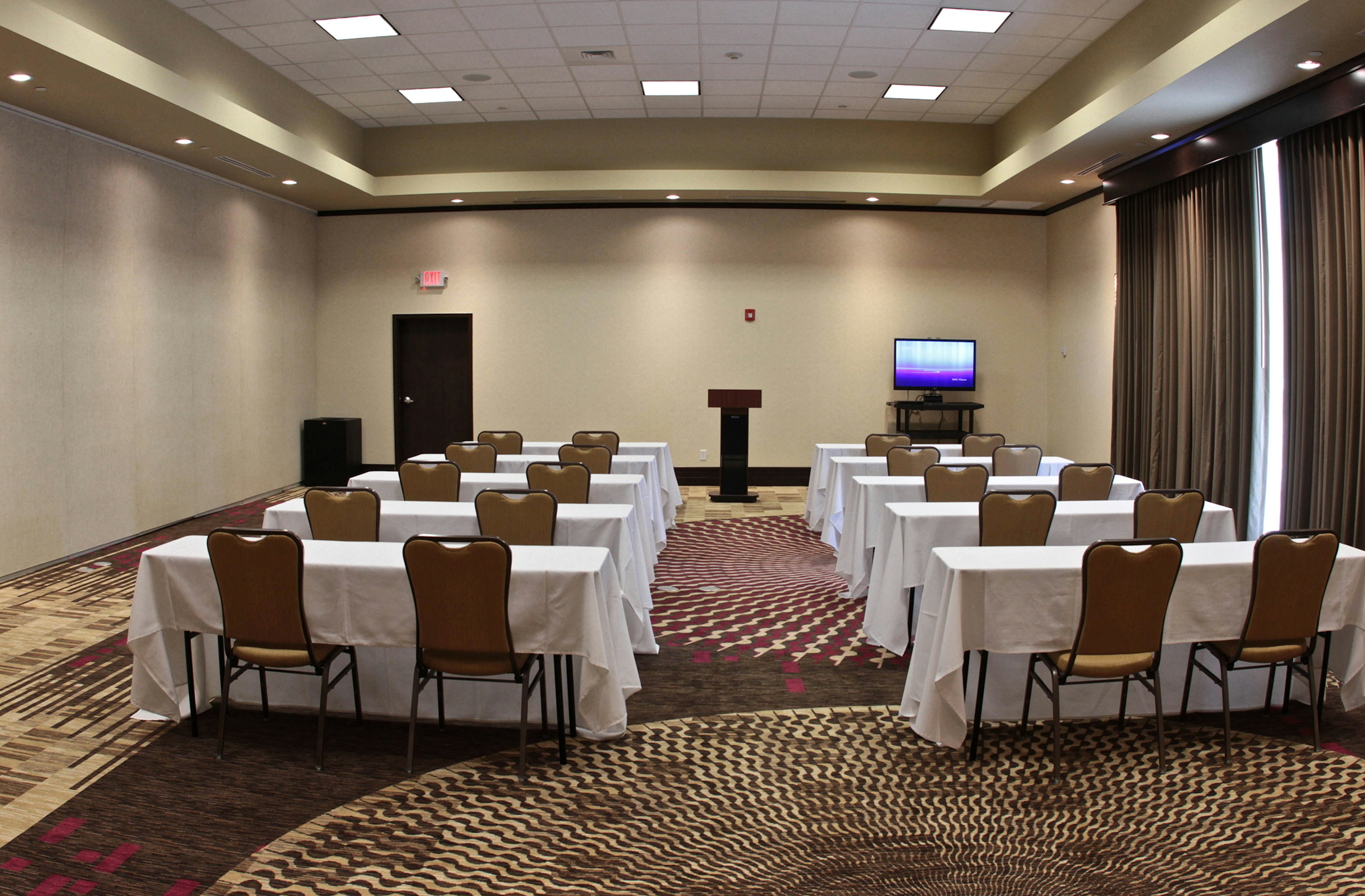Hilton Garden Inn Victoria 65/75