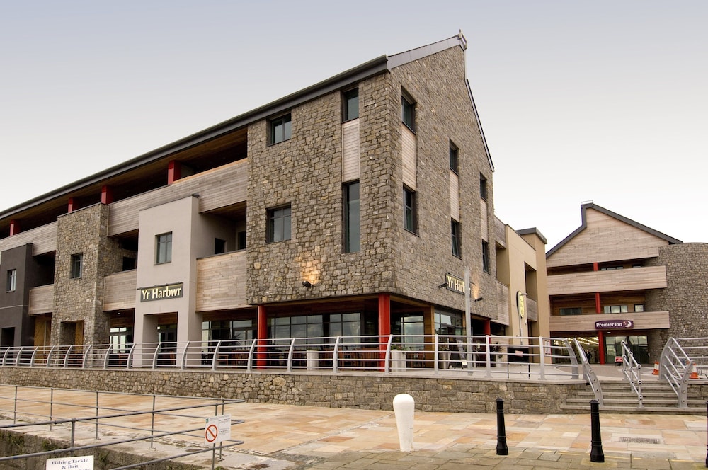 Premier Inn Caernarfon 6/31