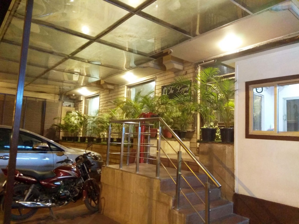 HOTEL THE LEGEND INN 45/49