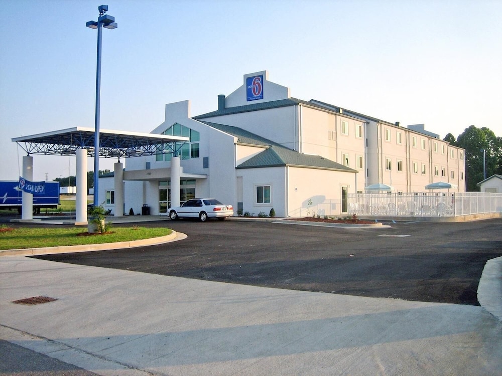 Motel6 Montgomery, AL - Airport 45/51