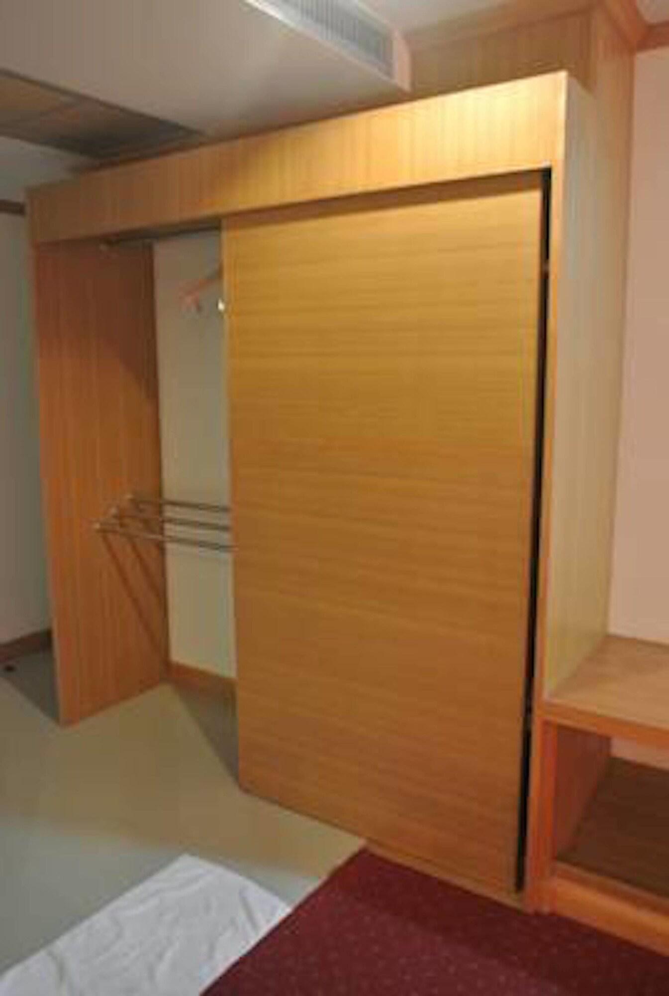 Chaikanathani Hotel 19/25