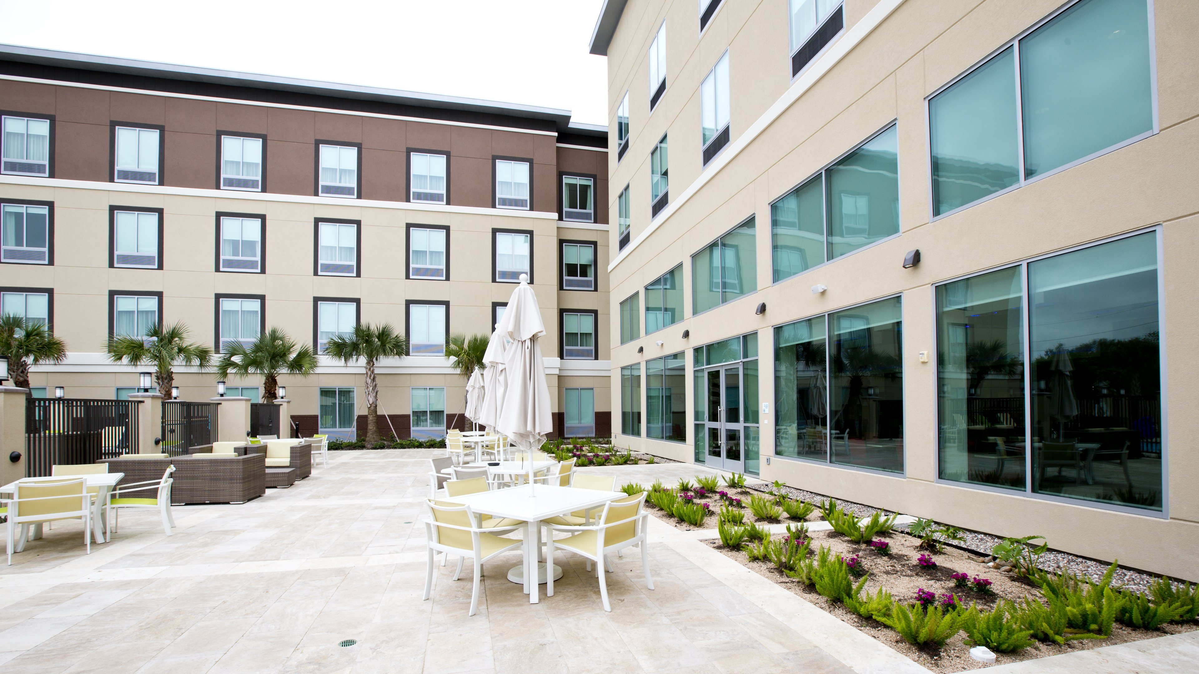 Holiday Inn Express Suites Houston Nw Hwy 290 Cypress 48/50