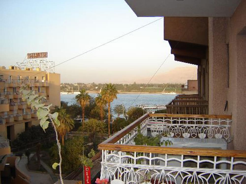 New Phillip Hotel Luxor 35/39