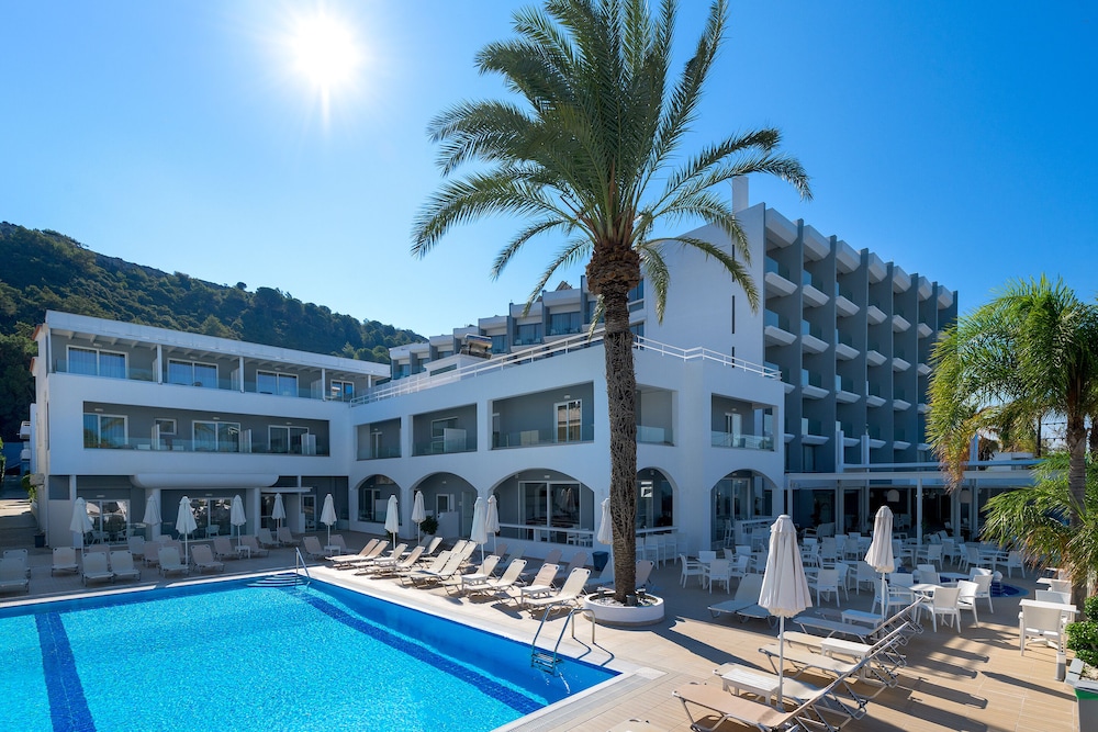 Oceanis Park Hotel 76/88