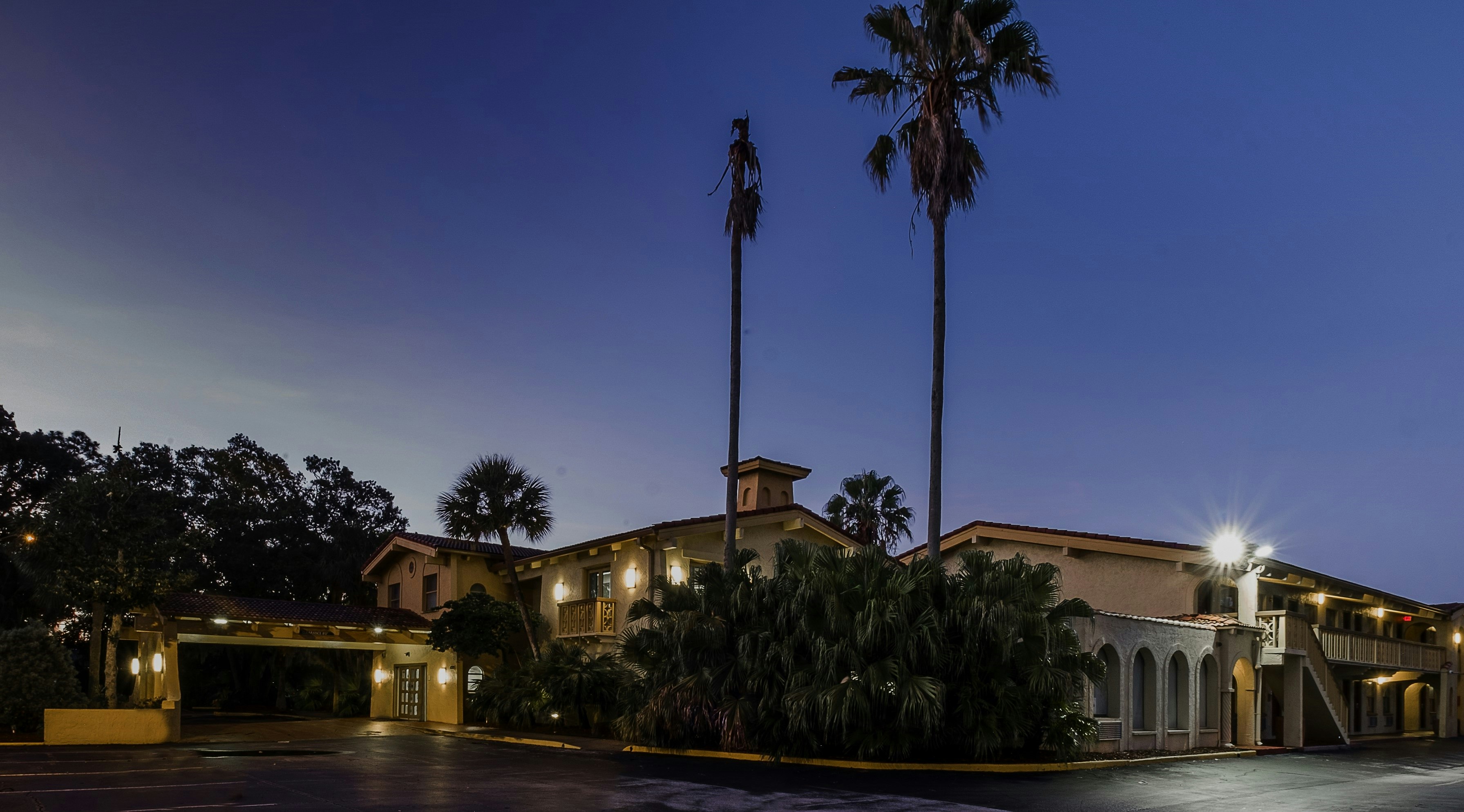 Red Roof Inn Tampa Bay - St. Petersburg 4/36