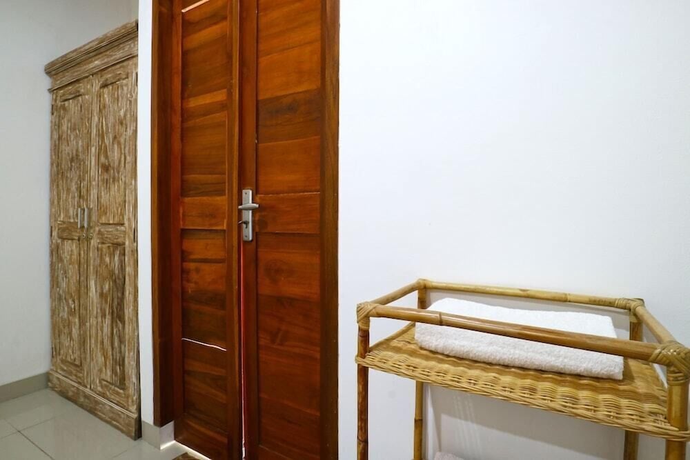 Pererenan Nengah Guesthouse 72/72