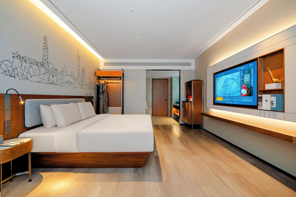 Business, Single, 2 King Beds, City View