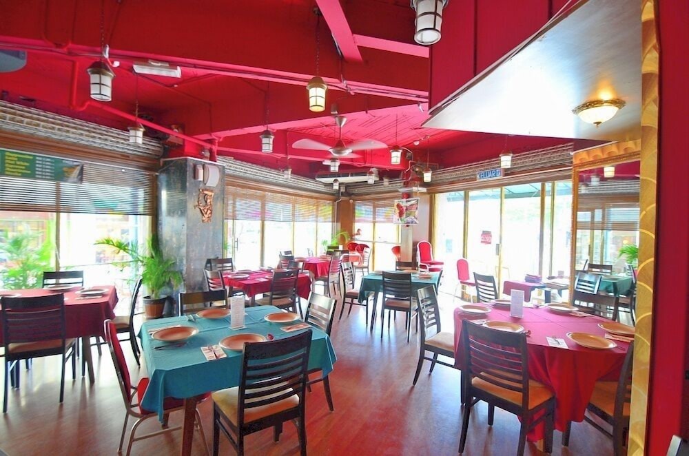 Oriental Hotel Georgetown 16/25