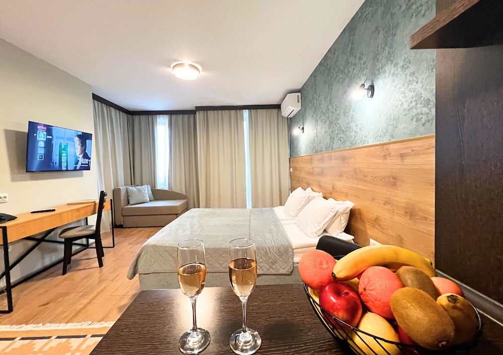 Studio, Twin Beds, Sofa, Ground Floor, St George Ski Spa 9/10