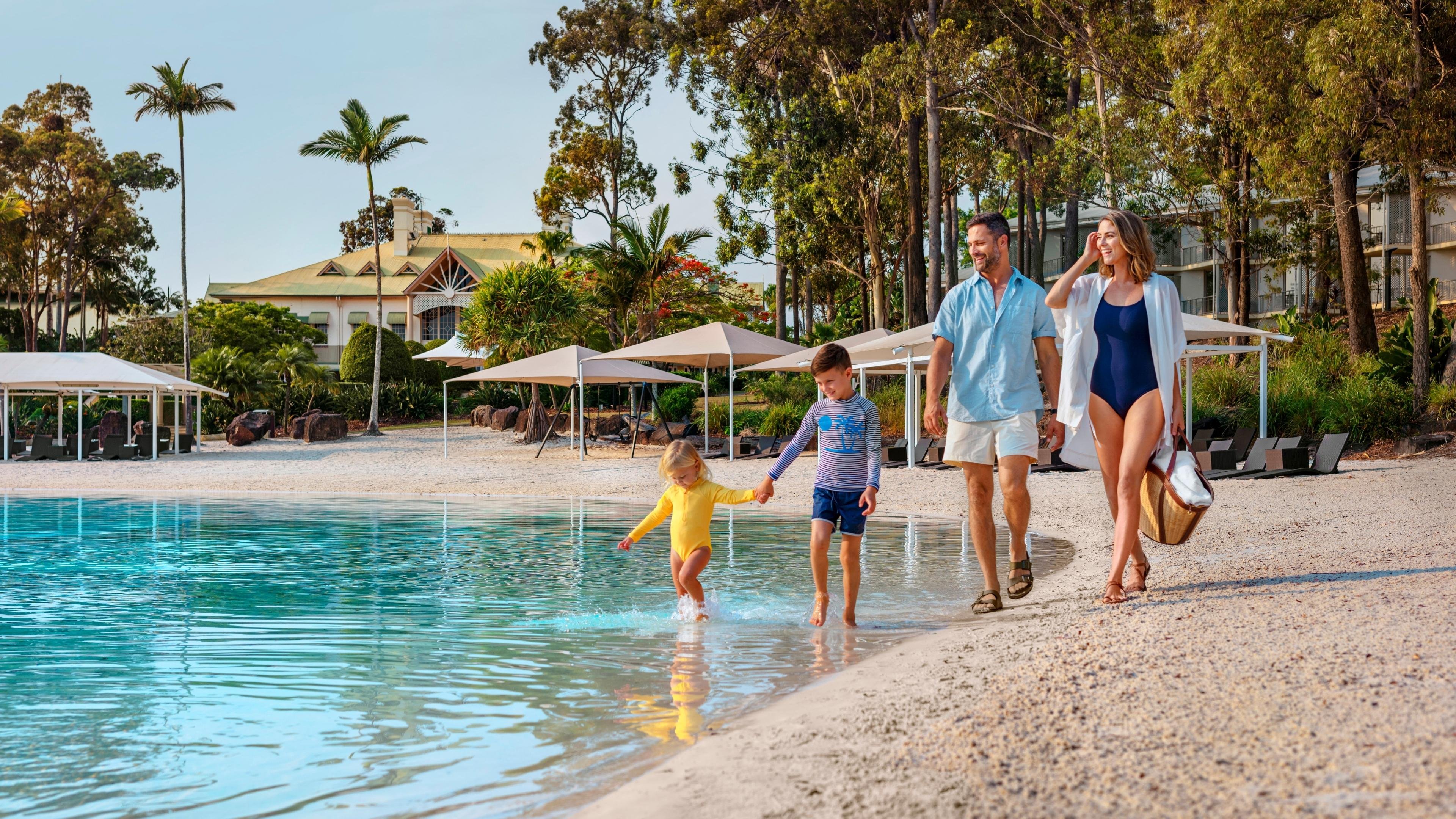 Intercontinental Sanctuary Cove 65/76