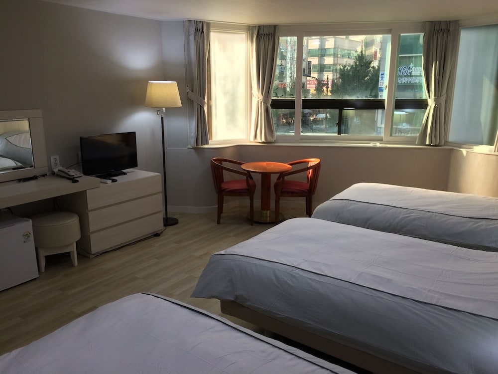 Busan Central Hotel 21/52