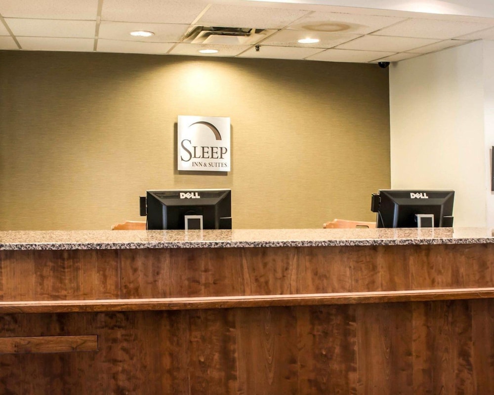 Sleep Inn & Suites Virginia Horse Center 9/53