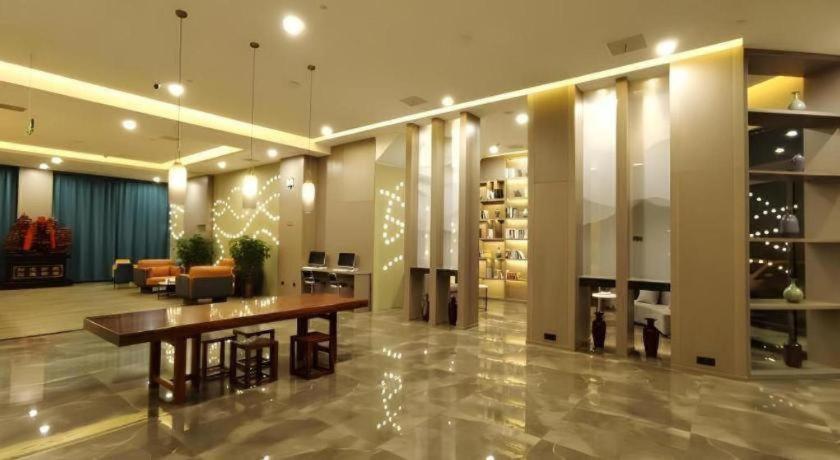 GreenTree Eastern Changge Yiwu City Hotel 43/57