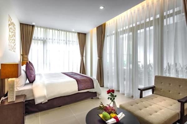 Garden, Deluxe, King Bed