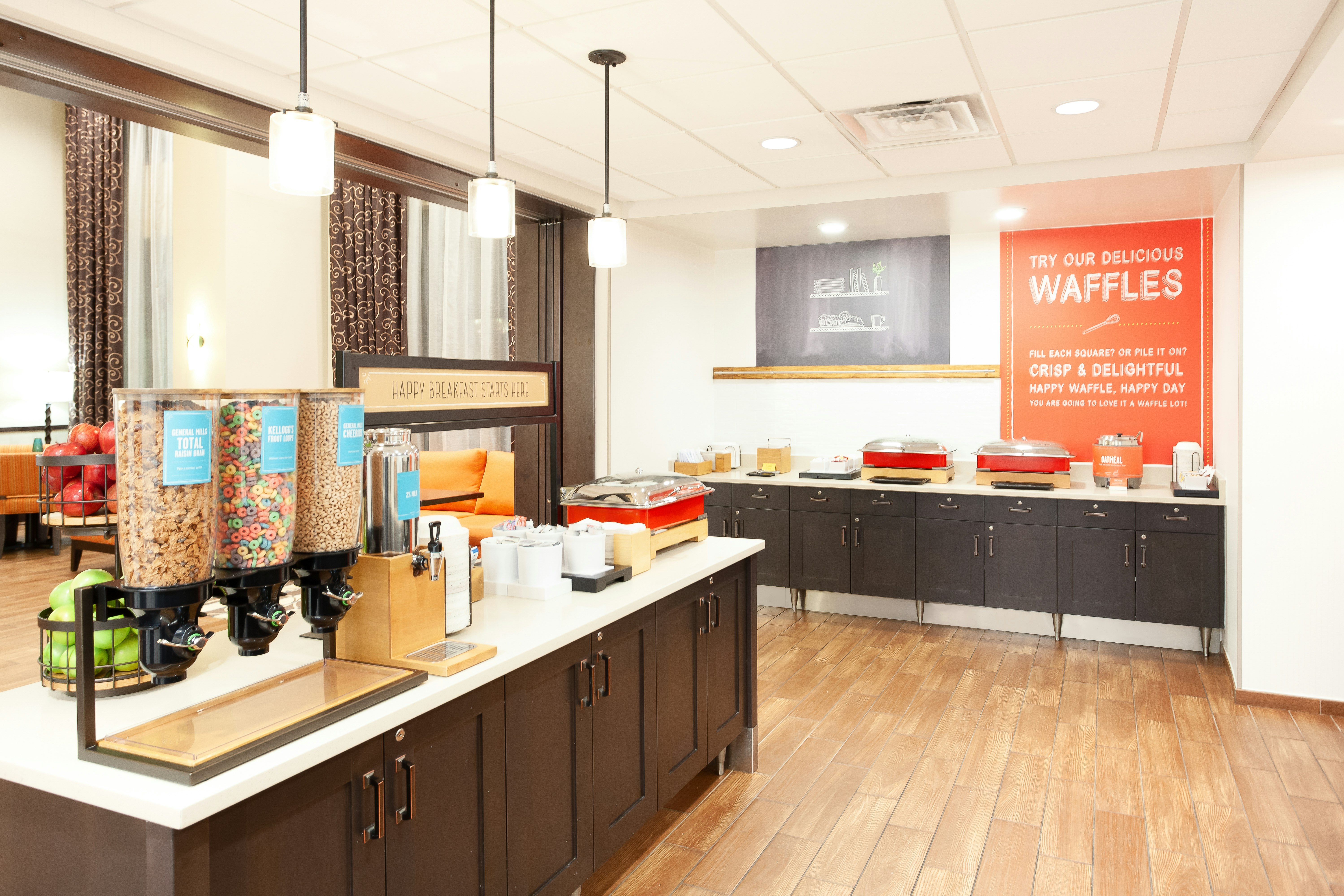 Hampton Inn and Suites Niles Warren OH 10/77