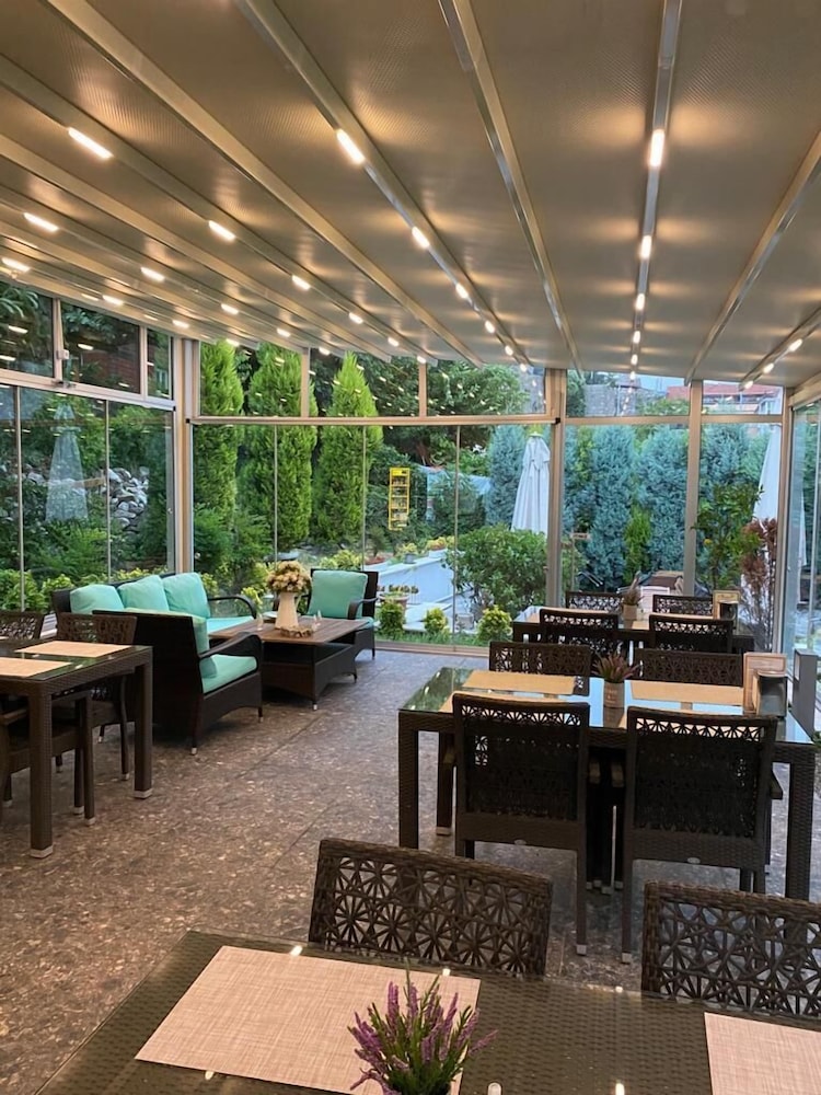 Sardinia Hotel 31/50