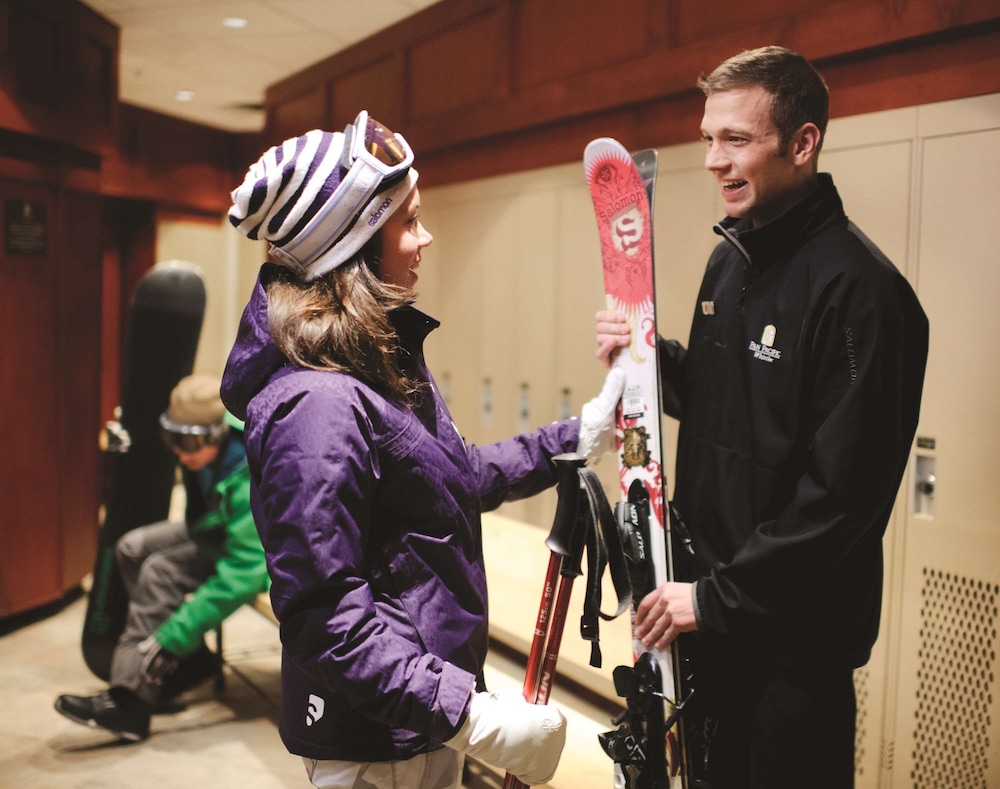 Pan Pacific Whistler Village Centre 50/59