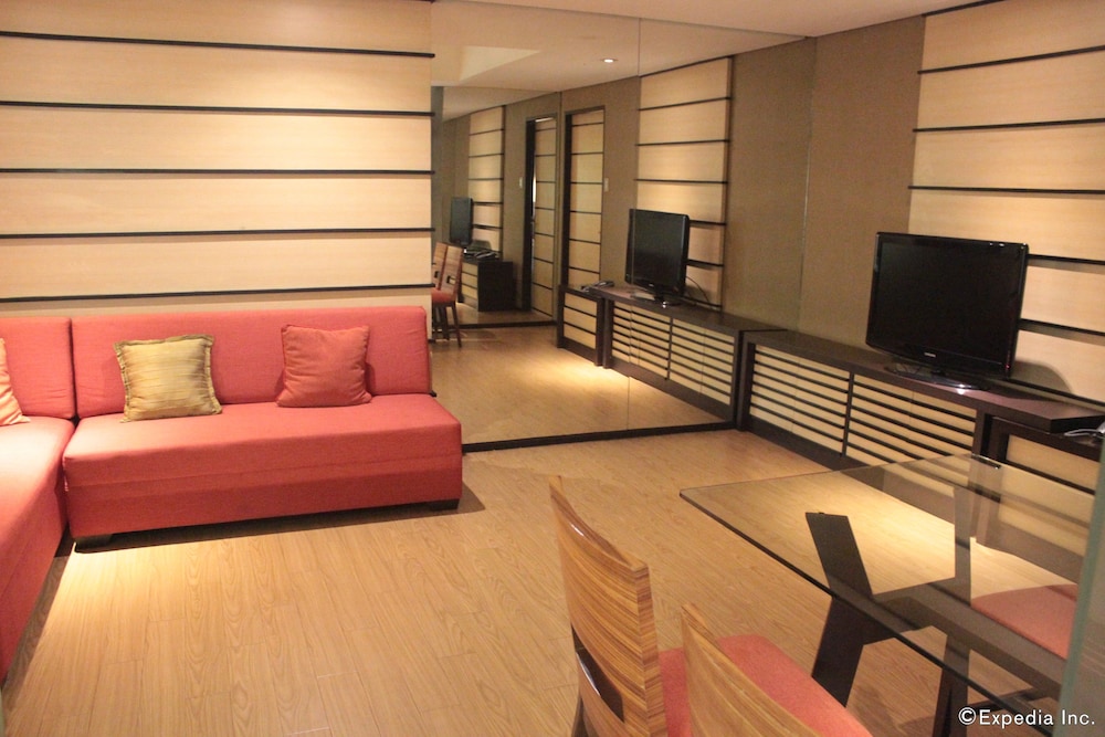 Soleste Suites 35/70