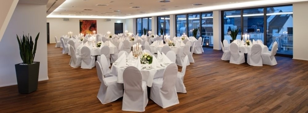 Eden Frueh Am Dom Hotel 36/40