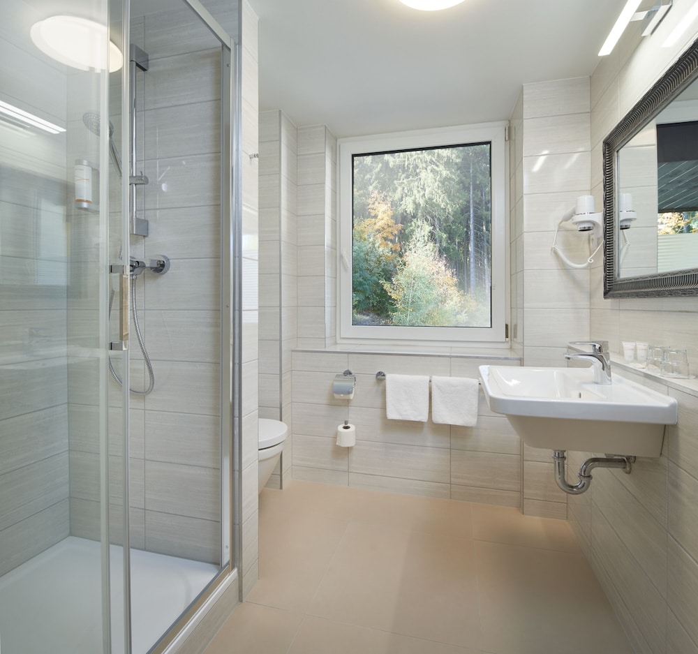 Spa hotel Devin 42/44