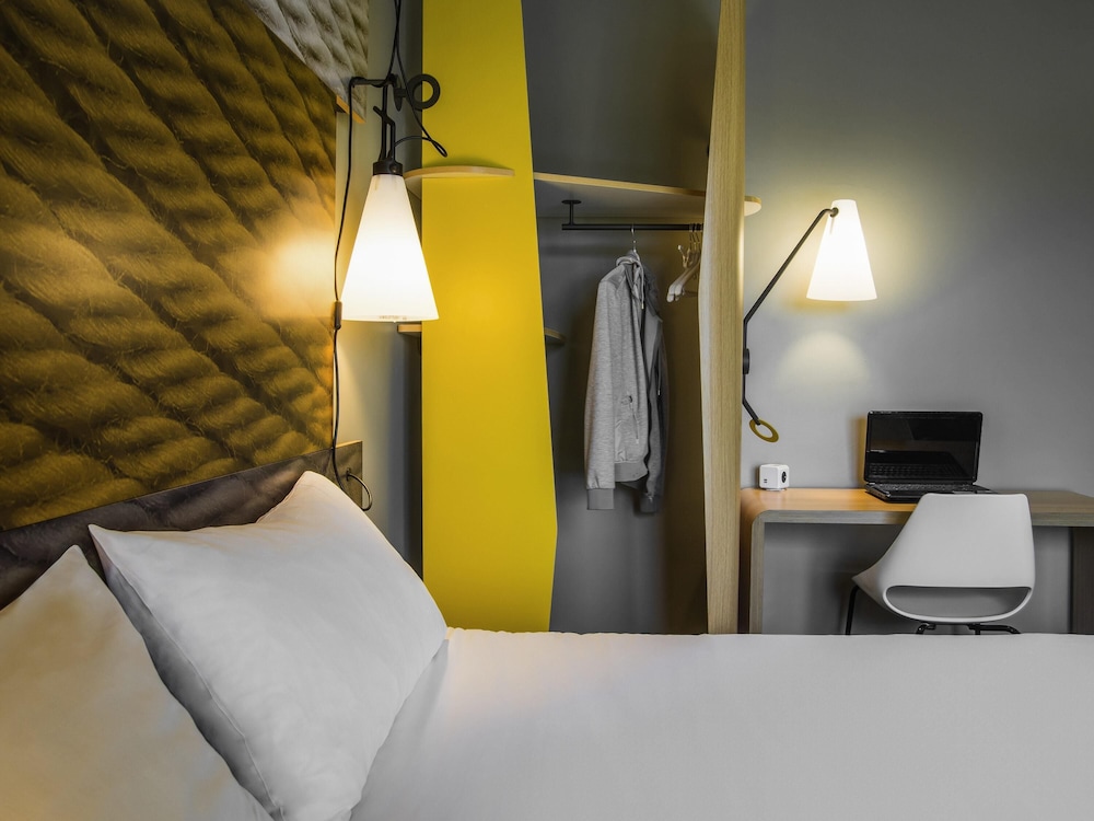 Ibis Tarbes Odos 36/64